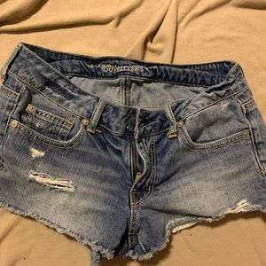 american eagle shorts